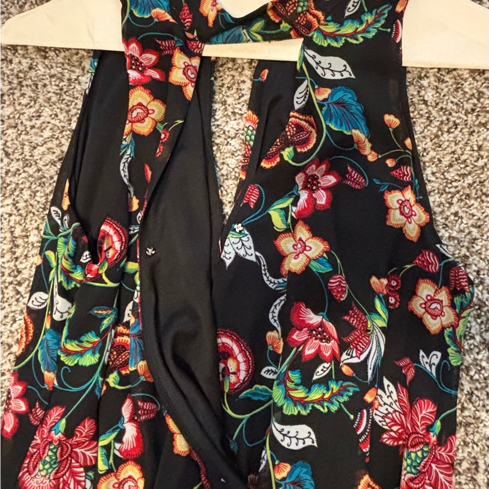 Floral Halter Dress with shorts overlay draped. I bought this for a summer event - Picture 2 of 4